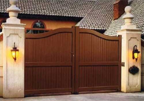 puertas de aluminio batientes